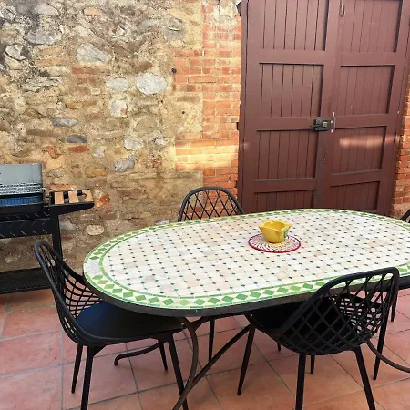 4 Personnes - Terrasse- Proche